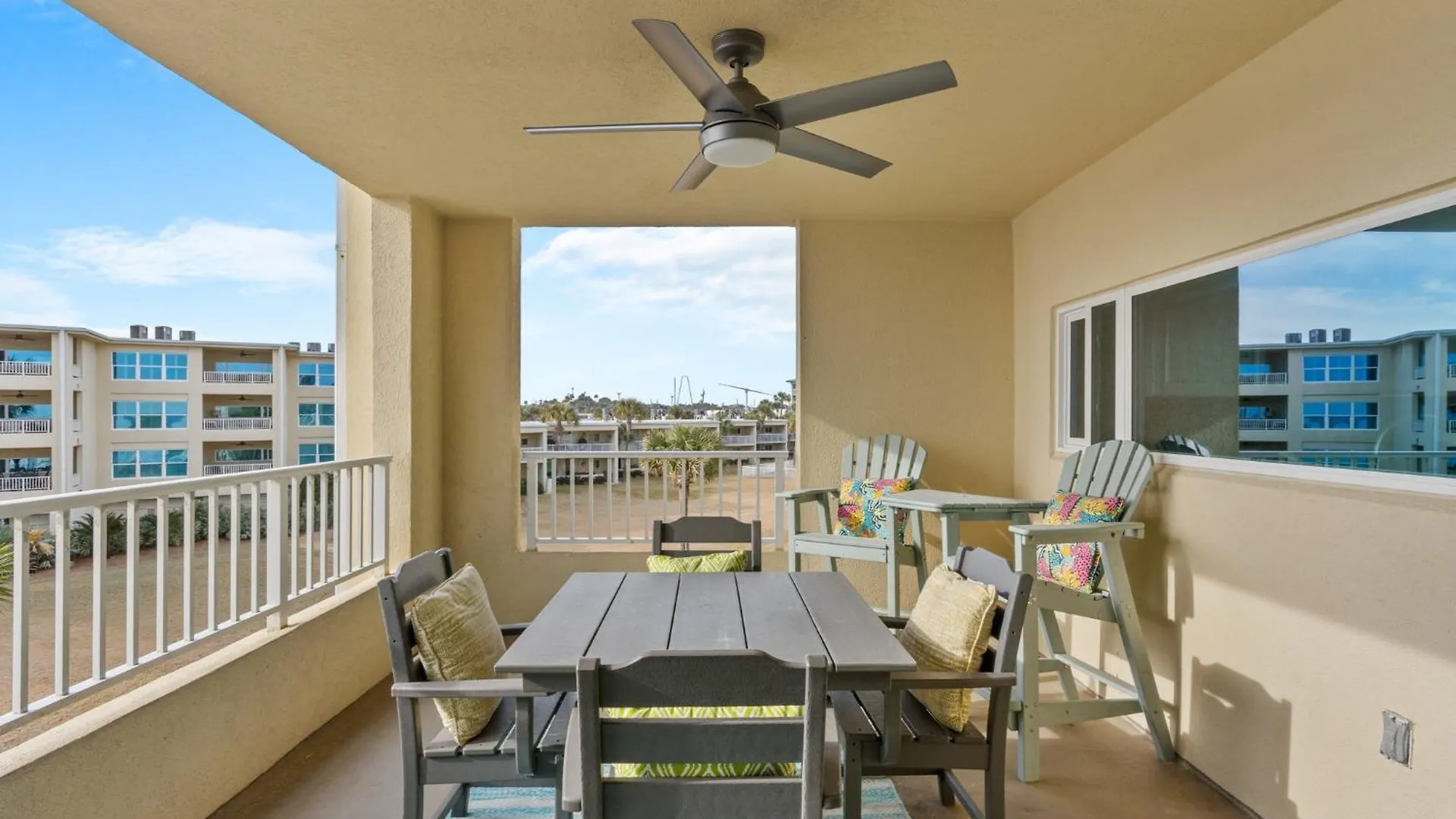 Silver Dunes Condominium 1302C By Newman-Dailey Destin