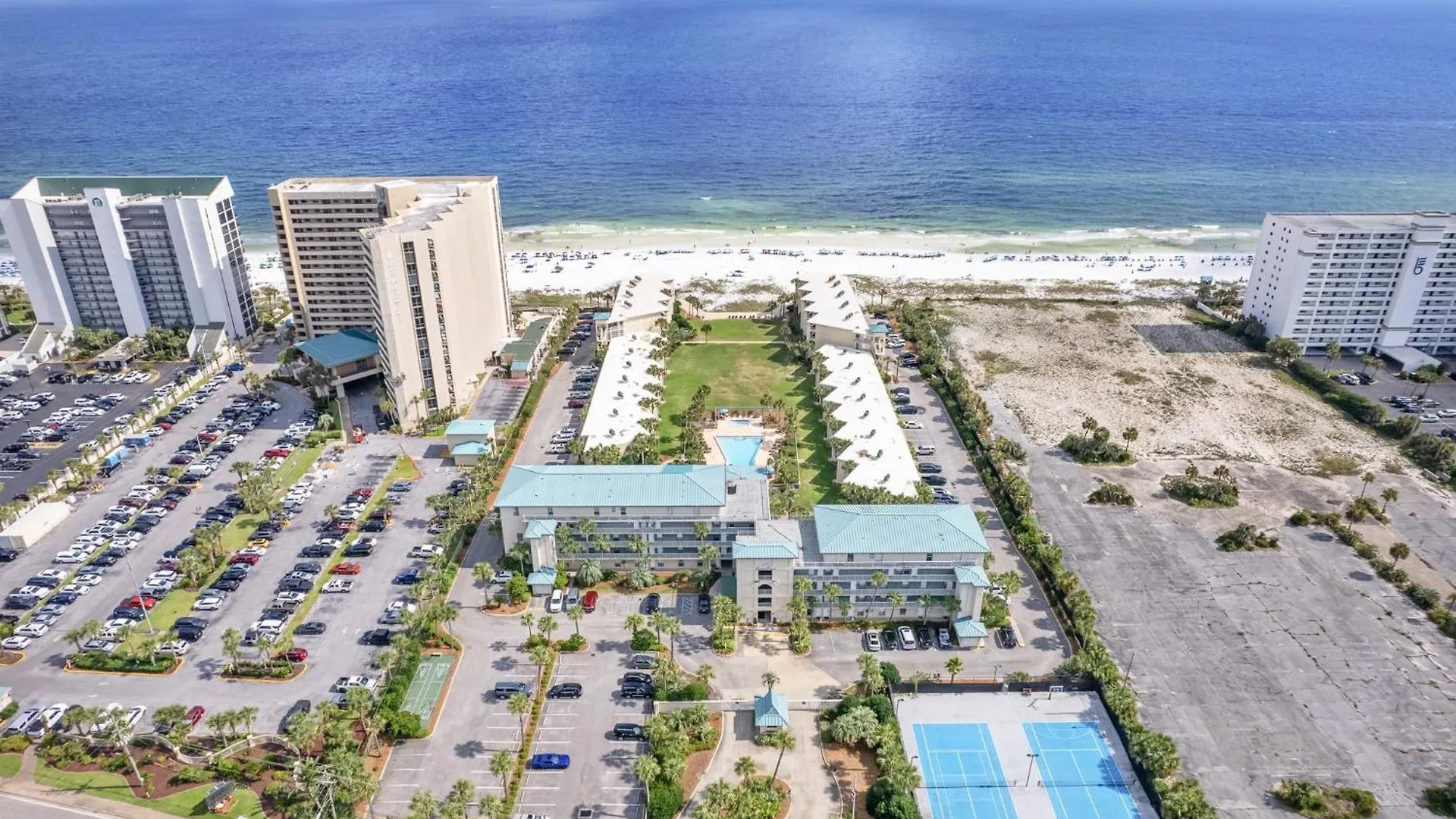 Silver Dunes Condominium 1302C By Newman-Dailey Destin Apartment